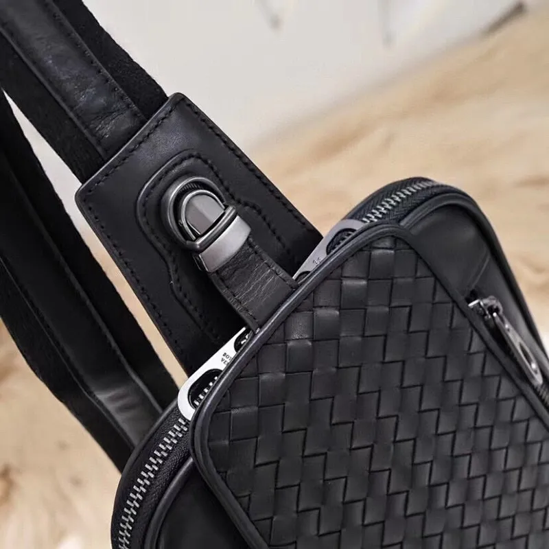 All categories 💚 Top version men’s bags 💚 BV 2024 new BV chest bag